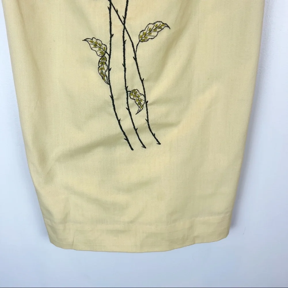 Vintage 60s Floral Beaded Sleeveless Shift Dress Size XS Yellow Mid Century - Picture 4 of 7